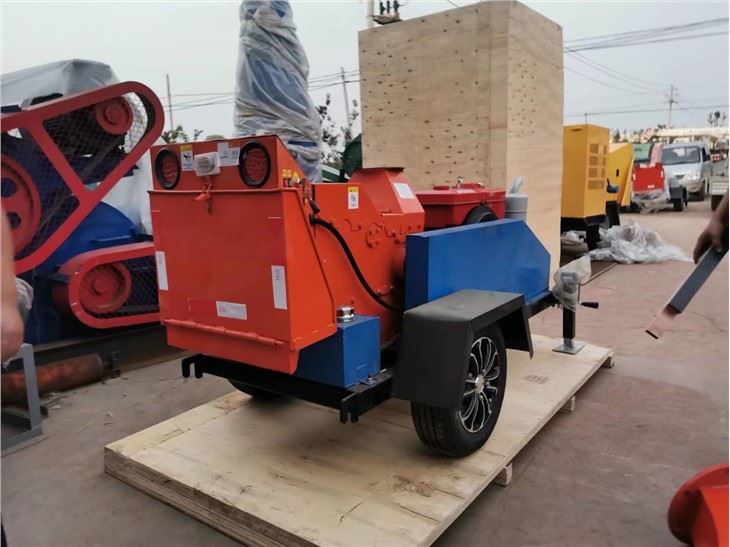 High Efficiency Diesel Mobile Wood Chipper Machine